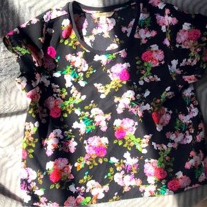 Decree all over flower design polyester shirt 💖🌸